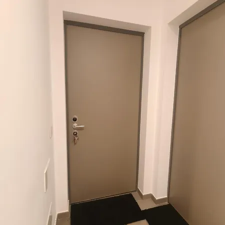 Duomo 10 Min - Spacious With Ac, Dryer & Self Check-in Milánó